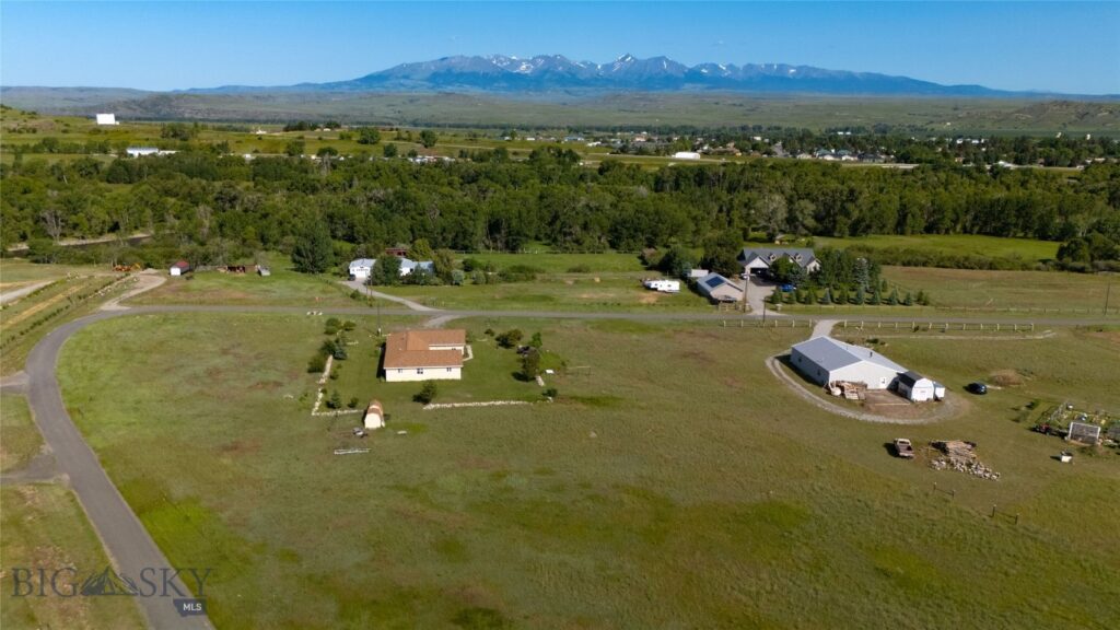 65 Indian Rings Road, Big Timber MT 59011