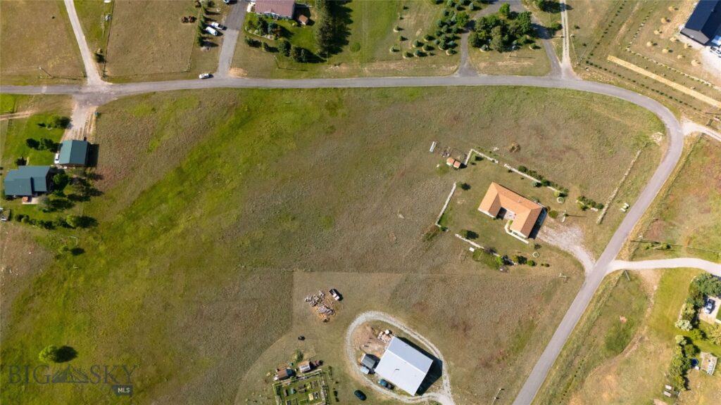 65 Indian Rings Road, Big Timber MT 59011