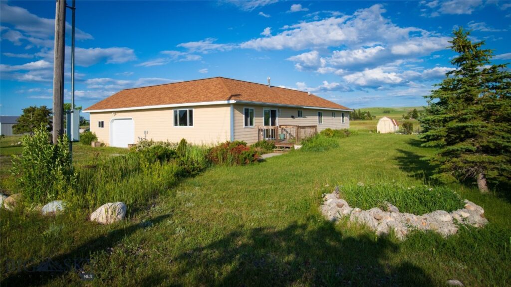 65 Indian Rings Road, Big Timber MT 59011