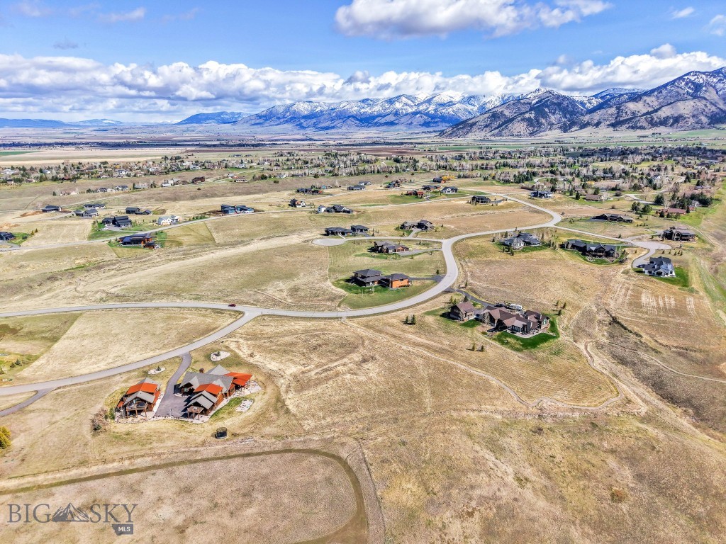 18 Moon Shadow, Bozeman MT 59715