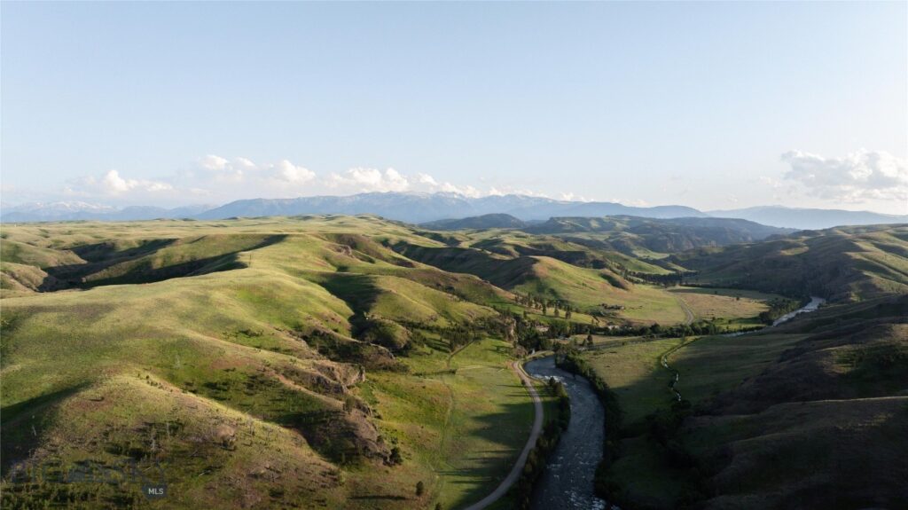 287 Spring Creek Road, Absarokee MT 59001