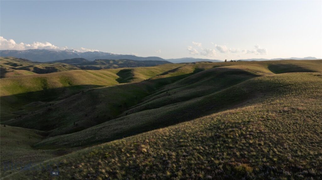 287 Spring Creek Road, Absarokee MT 59001