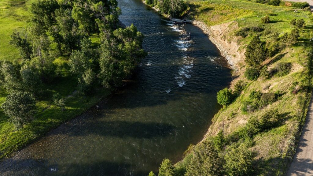 287 Spring Creek Road, Absarokee MT 59001