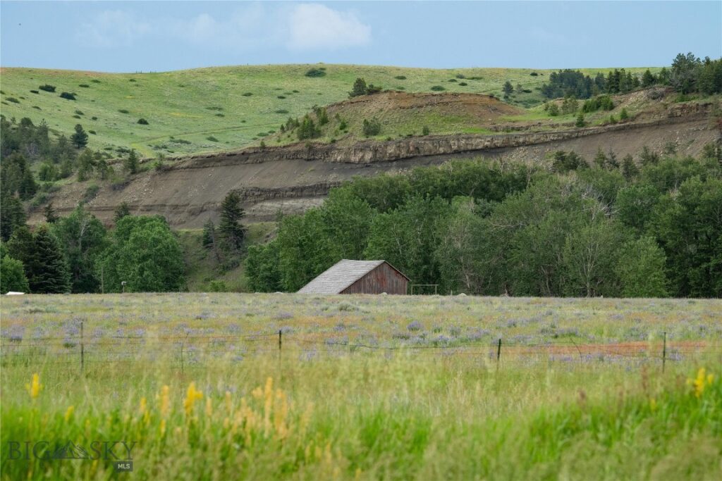 287 Spring Creek Road, Absarokee MT 59001