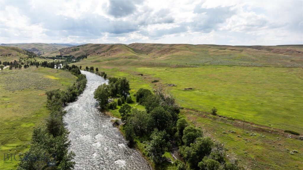 287 Spring Creek Road, Absarokee MT 59001