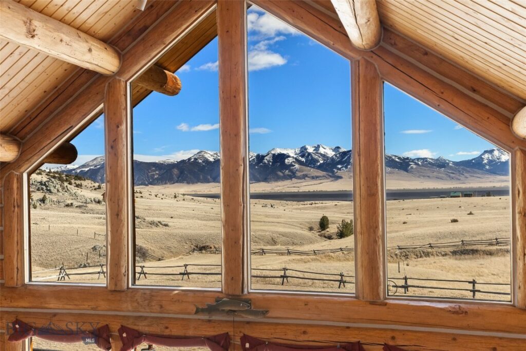90 Halo Loop Trail, Ennis MT 59729
