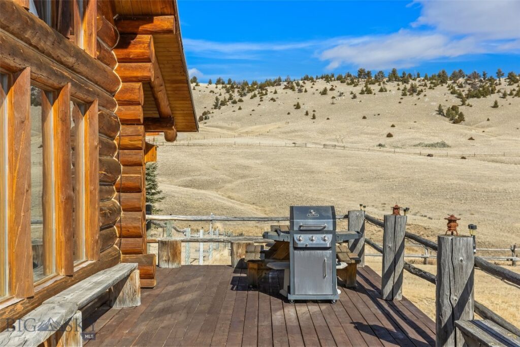 90 Halo Loop Trail, Ennis MT 59729