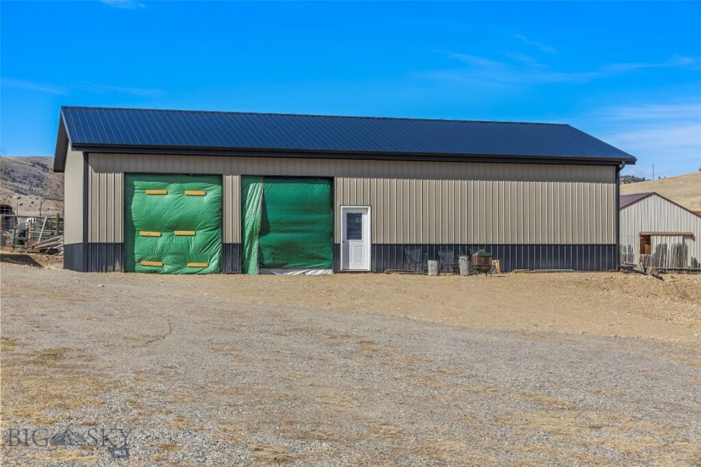 90 Halo Loop Trail, Ennis MT 59729