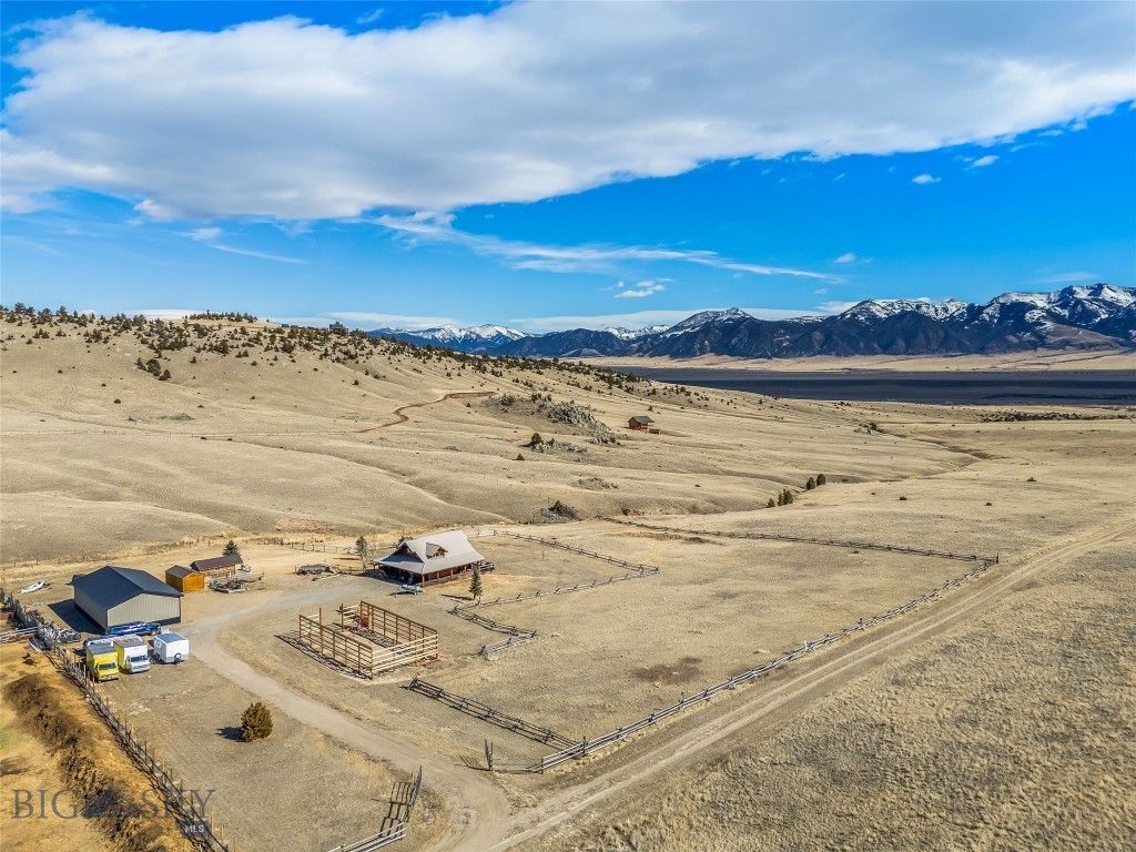 90 Halo Loop Trail, Ennis MT 59729