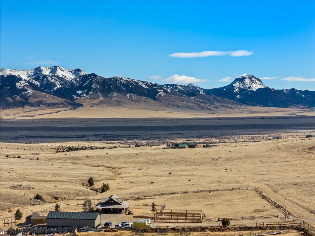 90 Halo Loop Trail, Ennis MT 59729