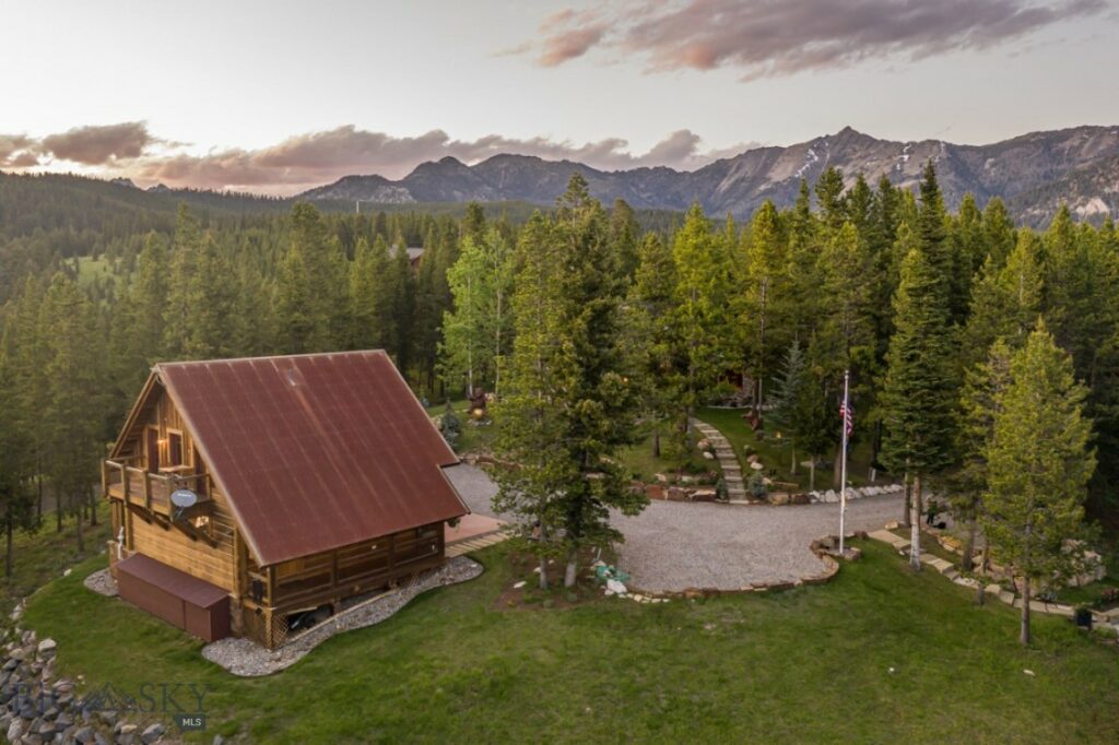 121 Old Toby Road, Big Sky MT 59716