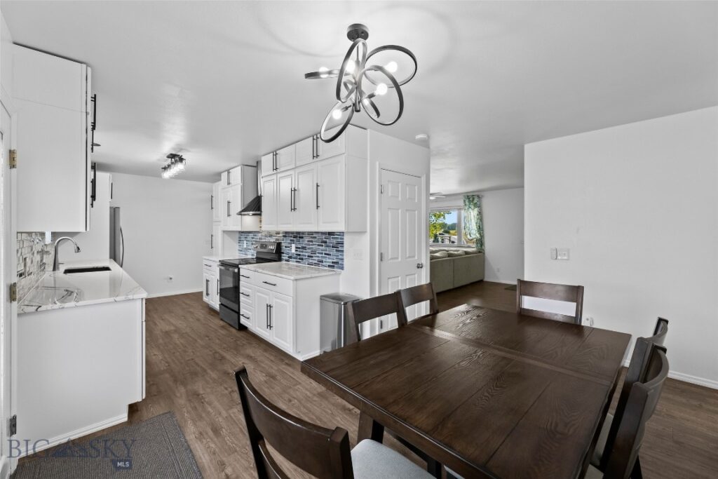 18 Meadowlark Circle, Big Timber MT 59011