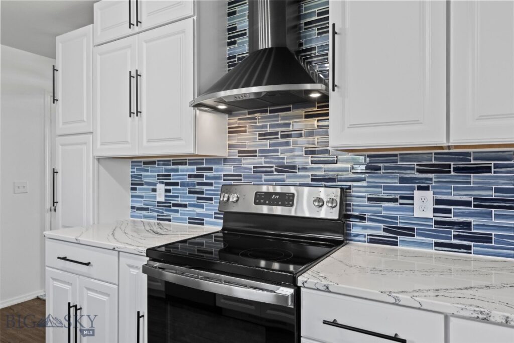 18 Meadowlark Circle, Big Timber MT 59011