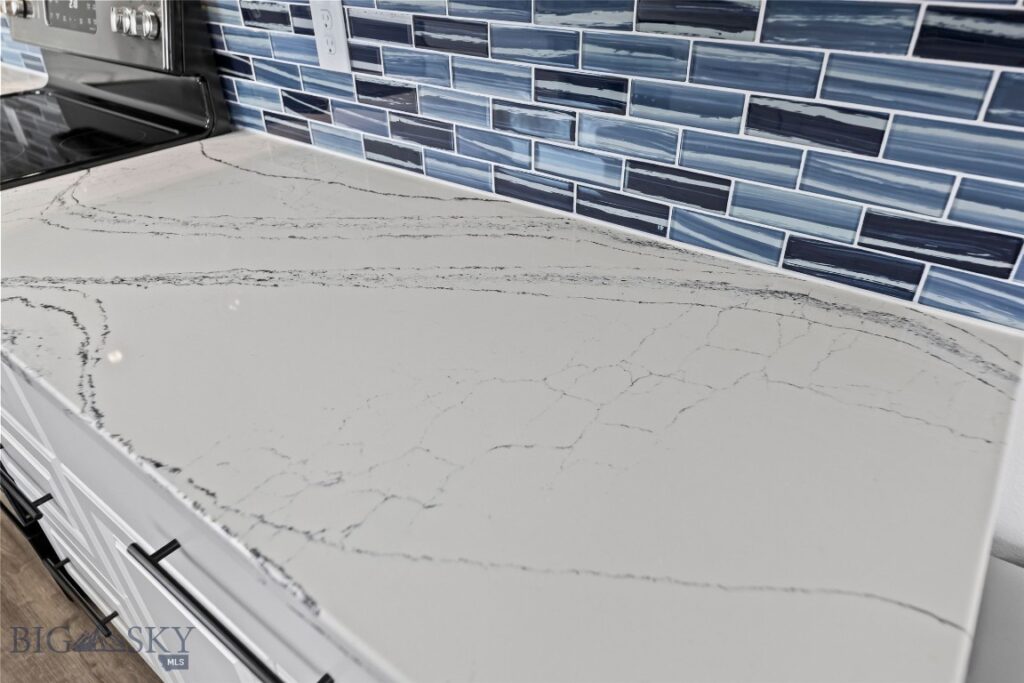 18 Meadowlark Circle, Big Timber MT 59011