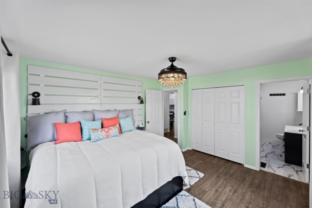 18 Meadowlark Circle, Big Timber MT 59011