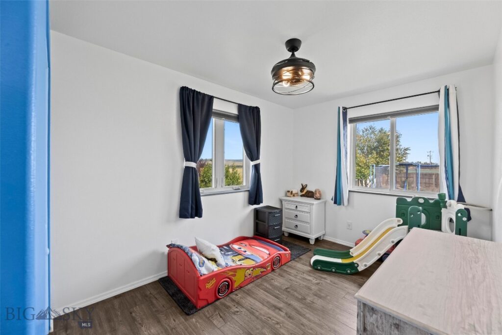 18 Meadowlark Circle, Big Timber MT 59011