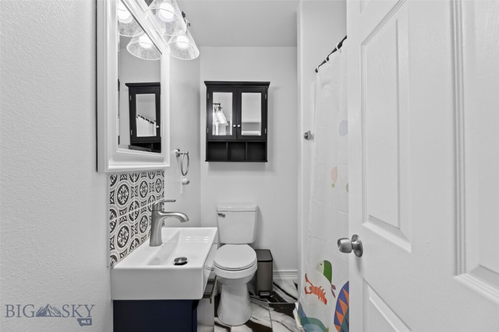 18 Meadowlark Circle, Big Timber MT 59011