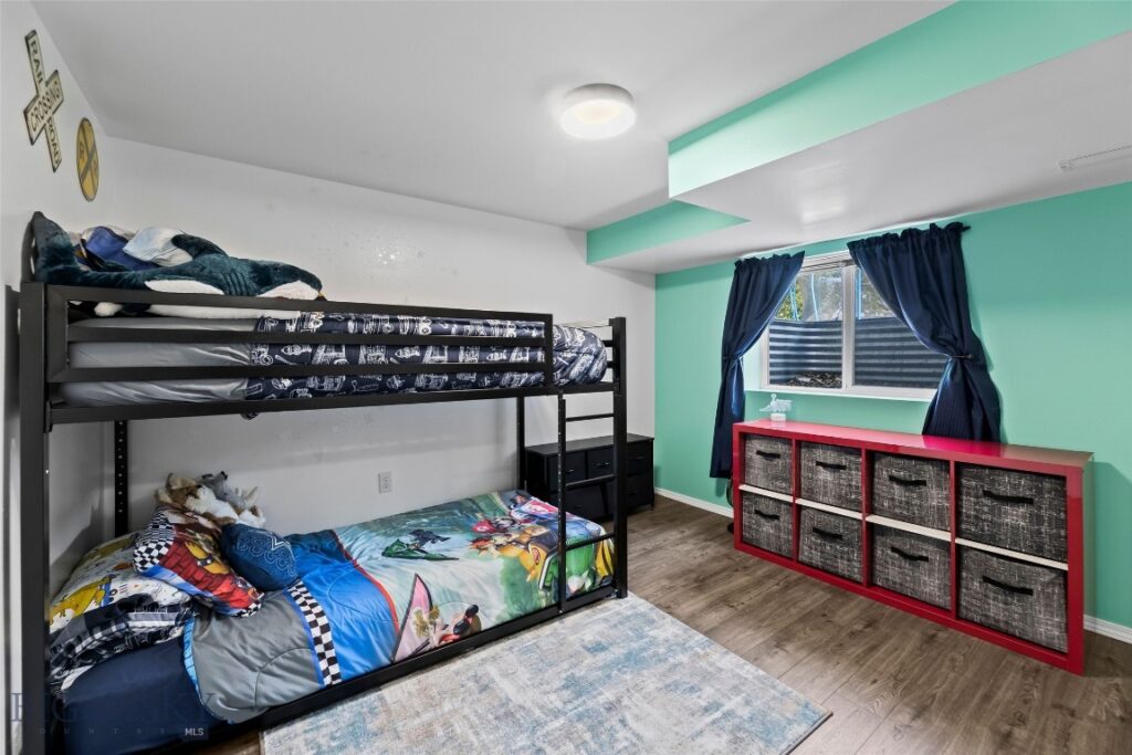 18 Meadowlark Circle, Big Timber MT 59011