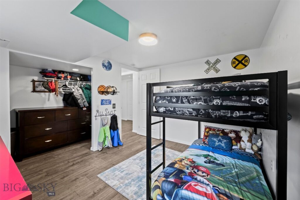 18 Meadowlark Circle, Big Timber MT 59011