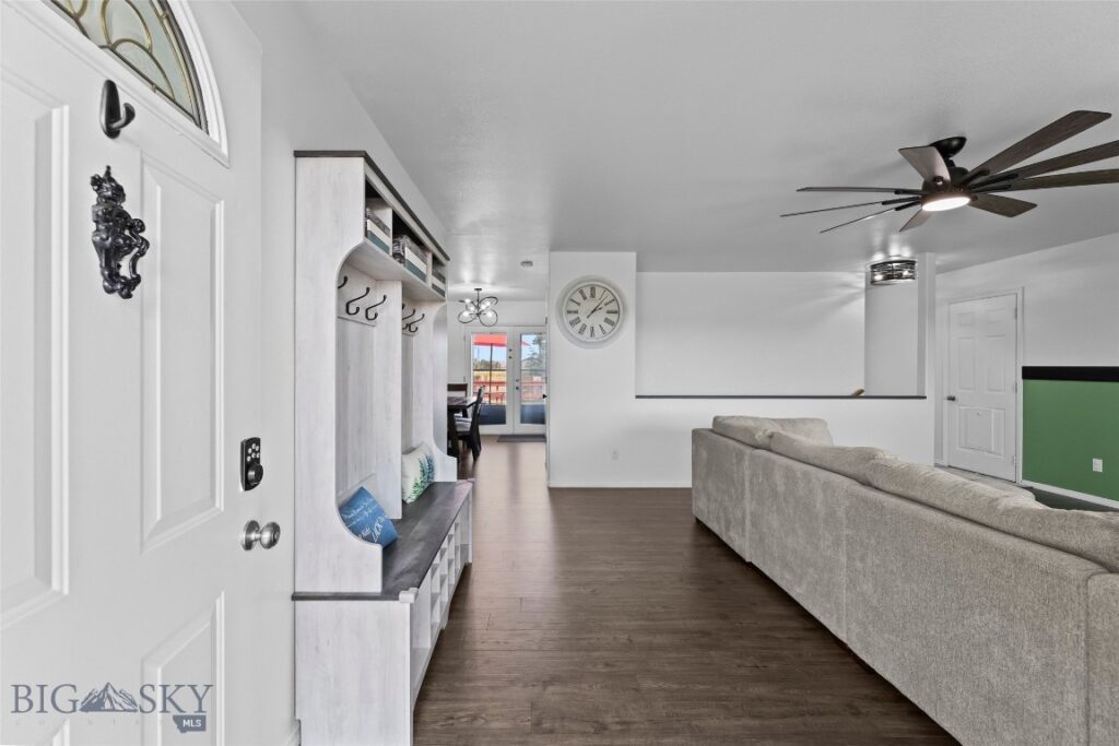 18 Meadowlark Circle, Big Timber MT 59011