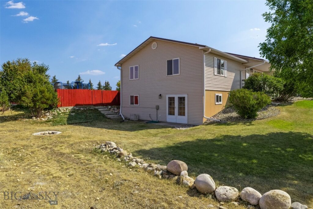 18 Meadowlark Circle, Big Timber MT 59011