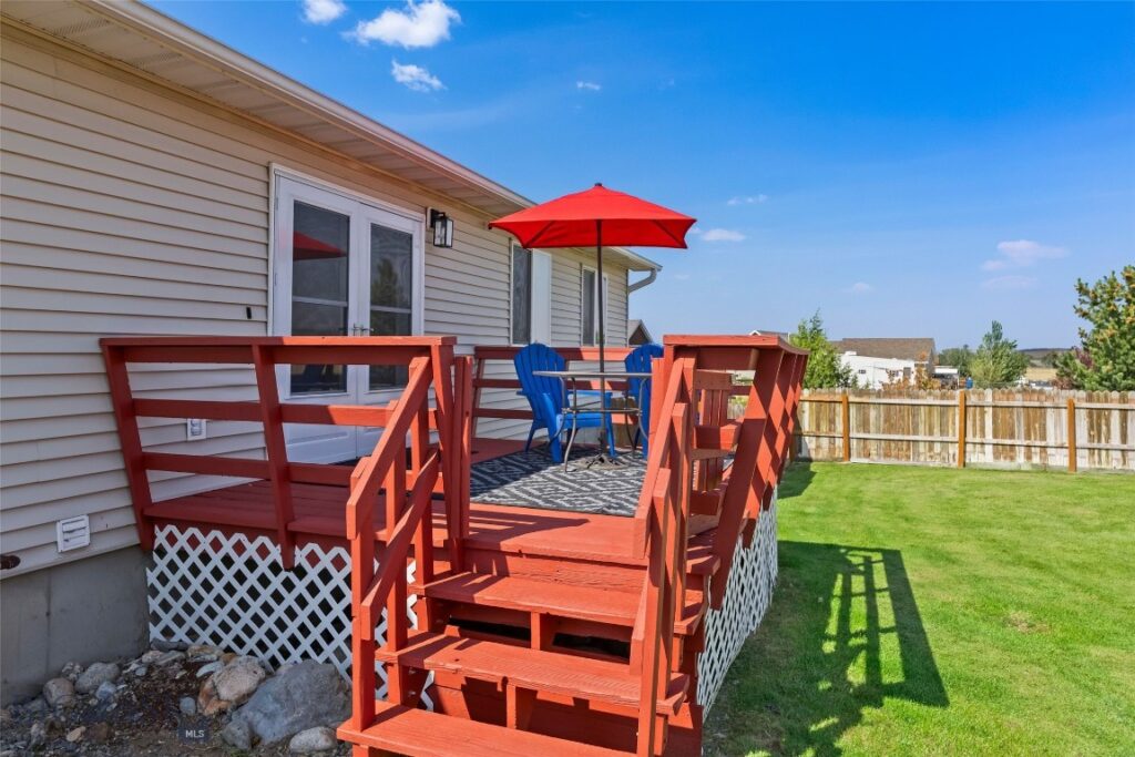 18 Meadowlark Circle, Big Timber MT 59011