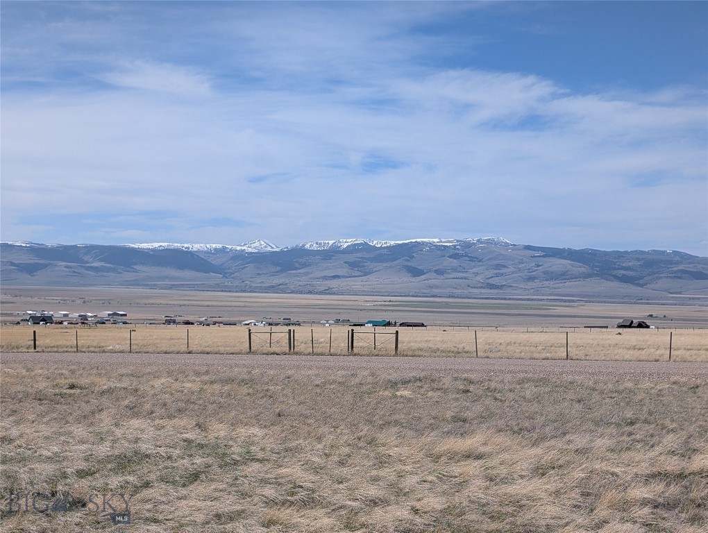 86-B Songbird Lane, Ennis MT 59729