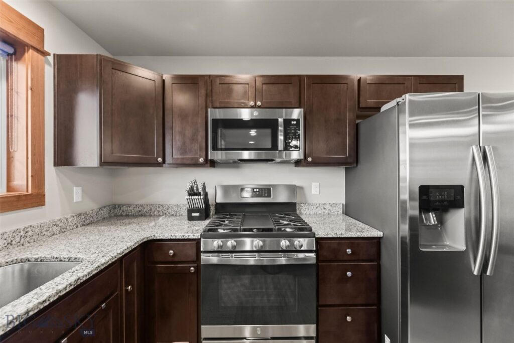 1307 Fozzie Lane, Belgrade MT 59714