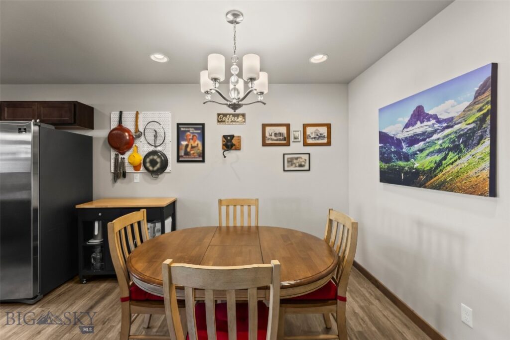 1307 Fozzie Lane, Belgrade MT 59714