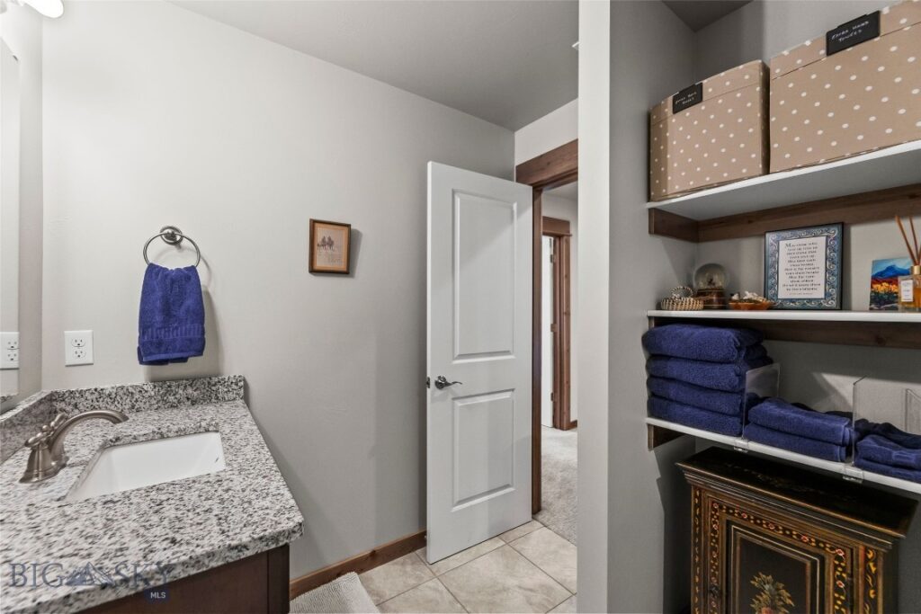 1307 Fozzie Lane, Belgrade MT 59714