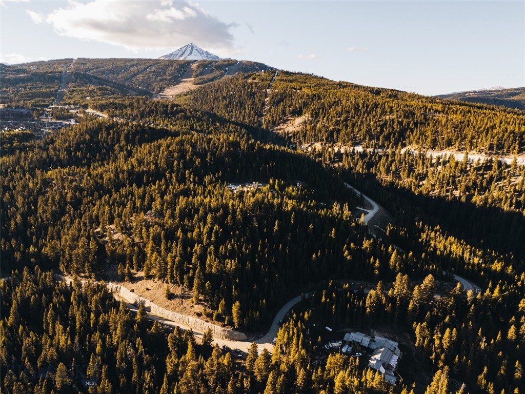 852 Outlook Trail, Big Sky MT 59730