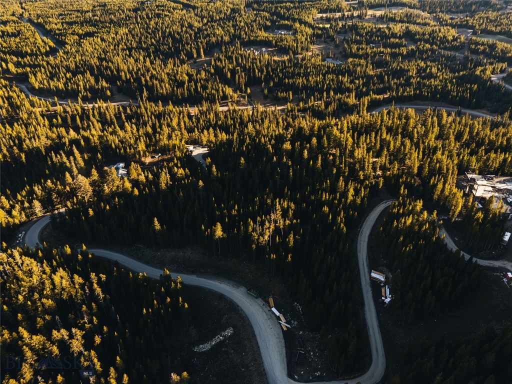 852 Outlook Trail, Big Sky MT 59730