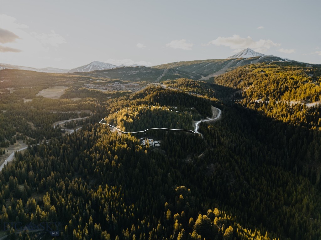 852 Outlook Trail, Big Sky MT 59730