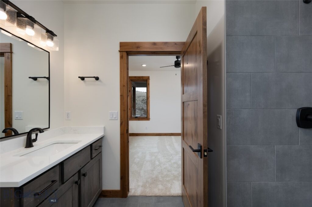 499 Saddle Ridge Road, Manhattan MT 59741