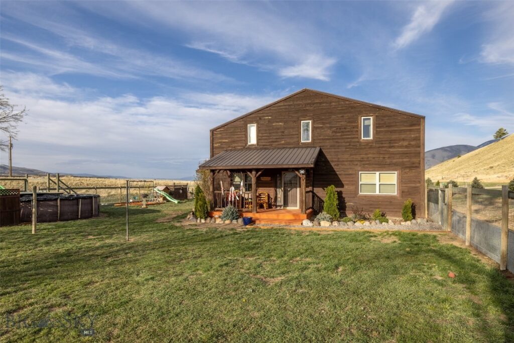 682 E River Road, Pray MT 59065