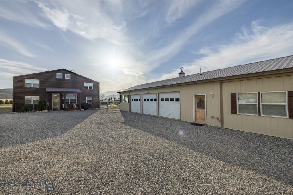 682 E River Road, Pray MT 59065