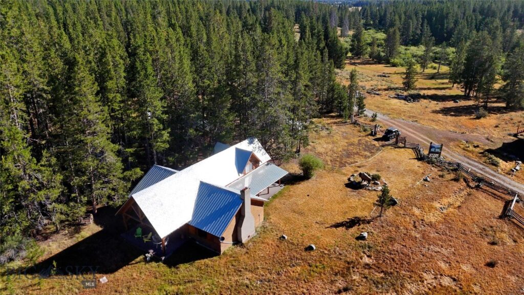 11203 Skinners Meadows Road Road, Jackson MT 59736