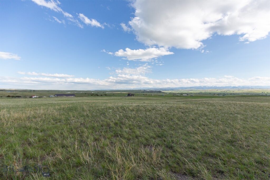 15 Sage Trail, Big Timber MT 59011