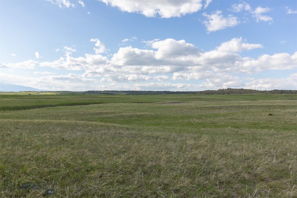 15 Sage Trail, Big Timber MT 59011