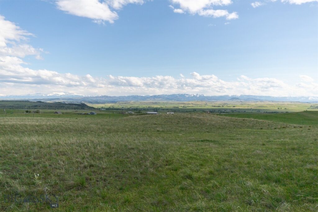 15 Sage Trail, Big Timber MT 59011