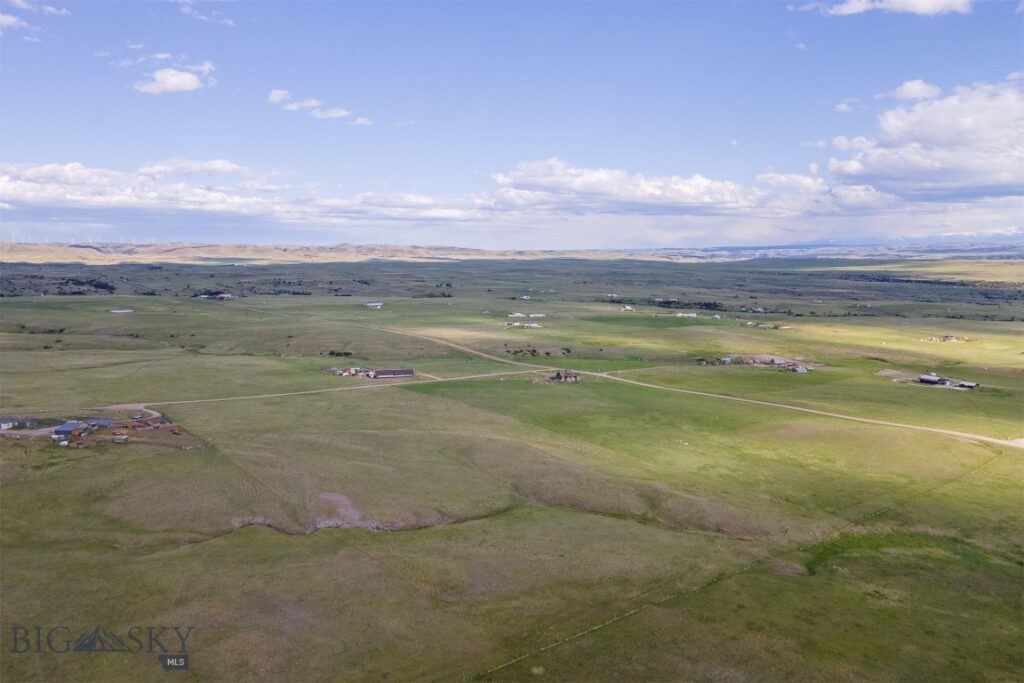 15 Sage Trail, Big Timber MT 59011