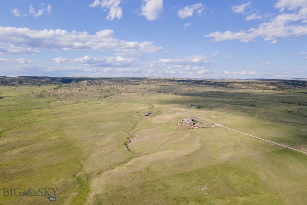 15 Sage Trail, Big Timber MT 59011