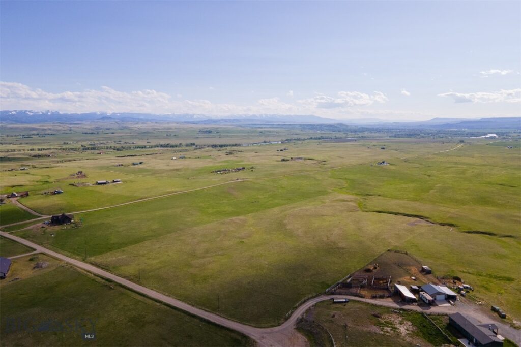 15 Sage Trail, Big Timber MT 59011