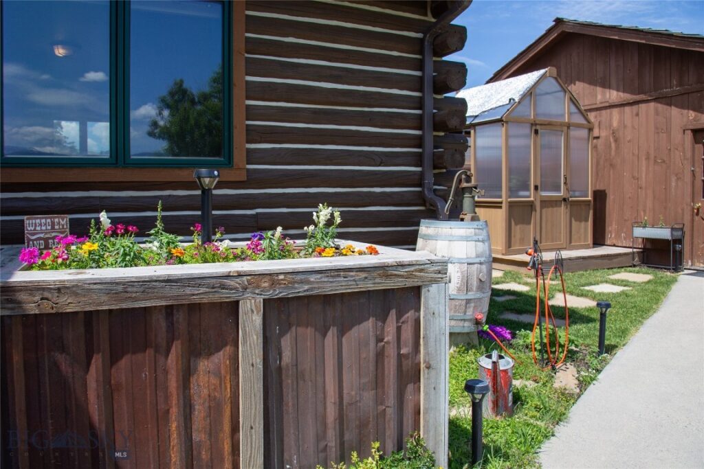 107 Antelope Meadows Road, Ennis MT 59729