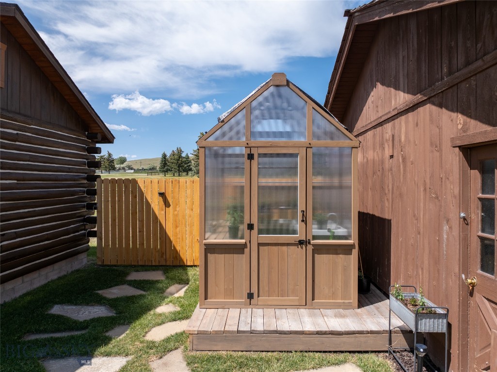 107 Antelope Meadows Road, Ennis MT 59729