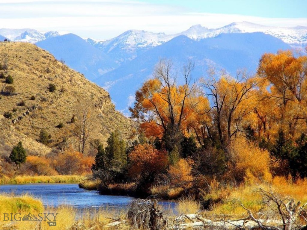 3000 Nixon Gulch Road, Manhattan MT 59741