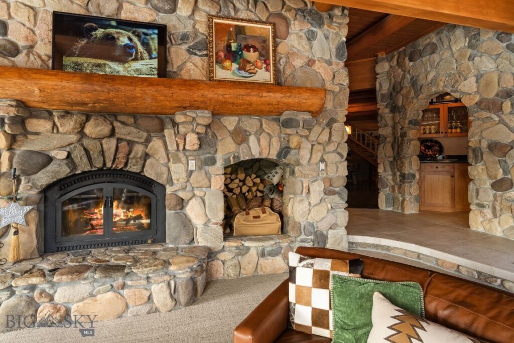 707 Crown Butte Road, Big Sky MT 59716