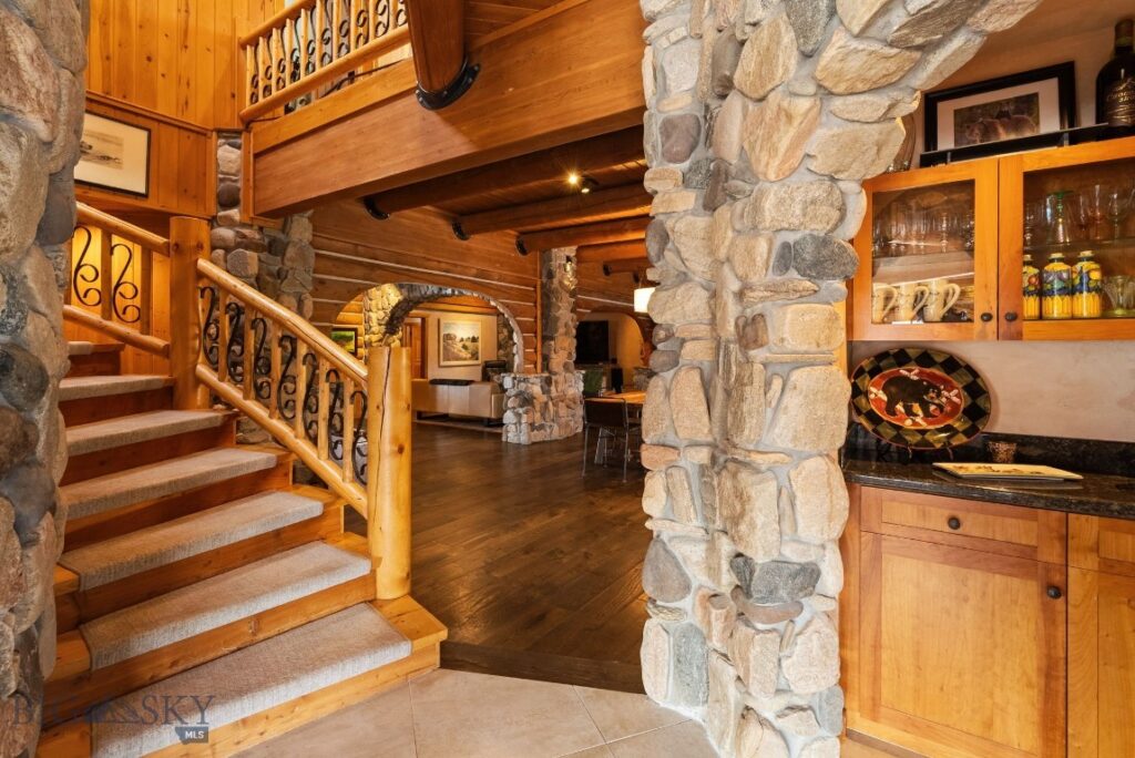 707 Crown Butte Road, Big Sky MT 59716