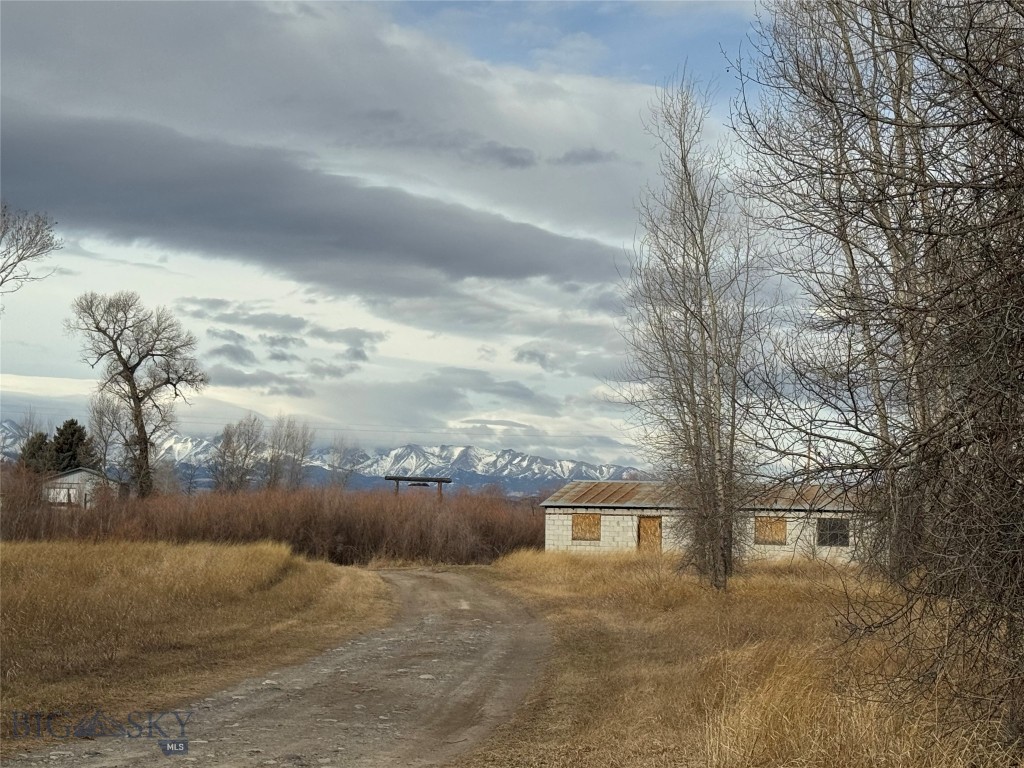 26 Mallard Drive, Big Timber MT 59011