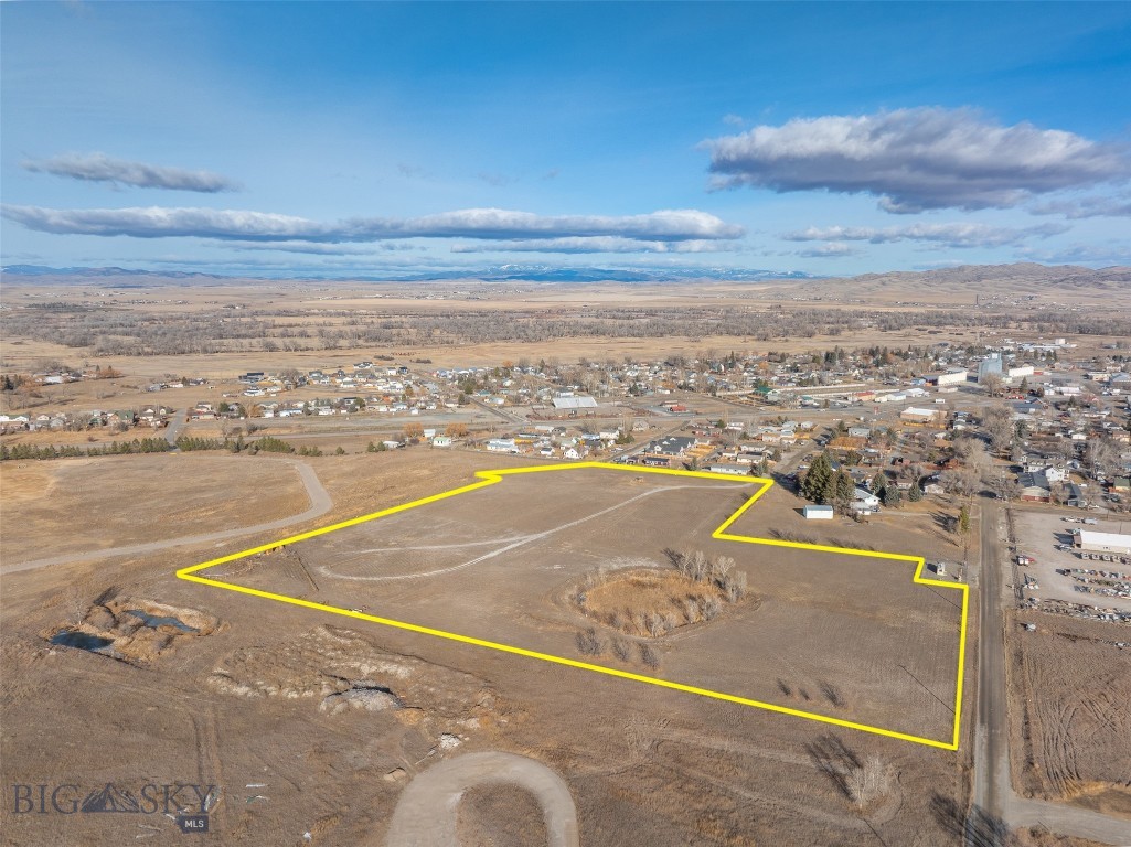 323 W Ivy Street, Three Forks MT 59752